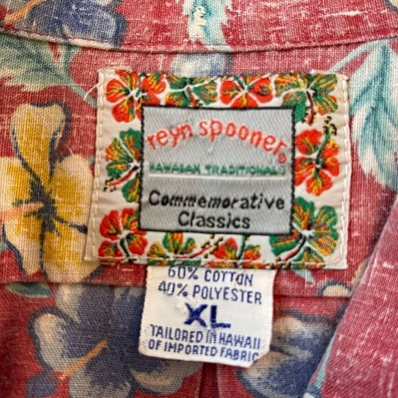Reyn Spooner Commemorative Classic Red Coral Hibiscus Print SS Shirt Size XL - Picture 2 of 6